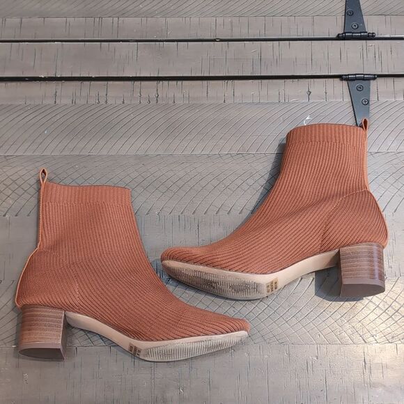 Joie Revolve Neely Sock Ribbed Ankle Booties Sz 8.5 Chestnut Brown Block Heel - Picture 7 of 12